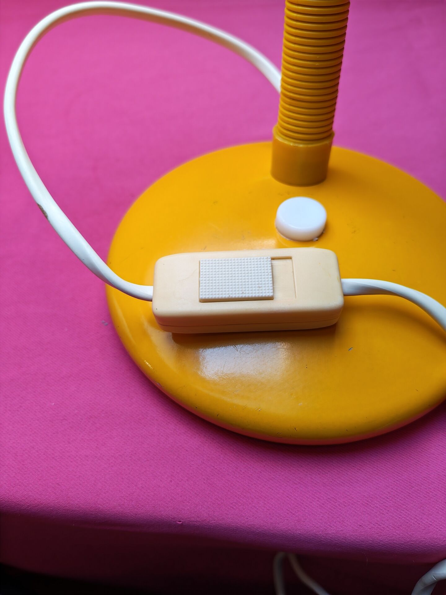 Vintage yellow desk lamp with flexible gooseneck - 1970s