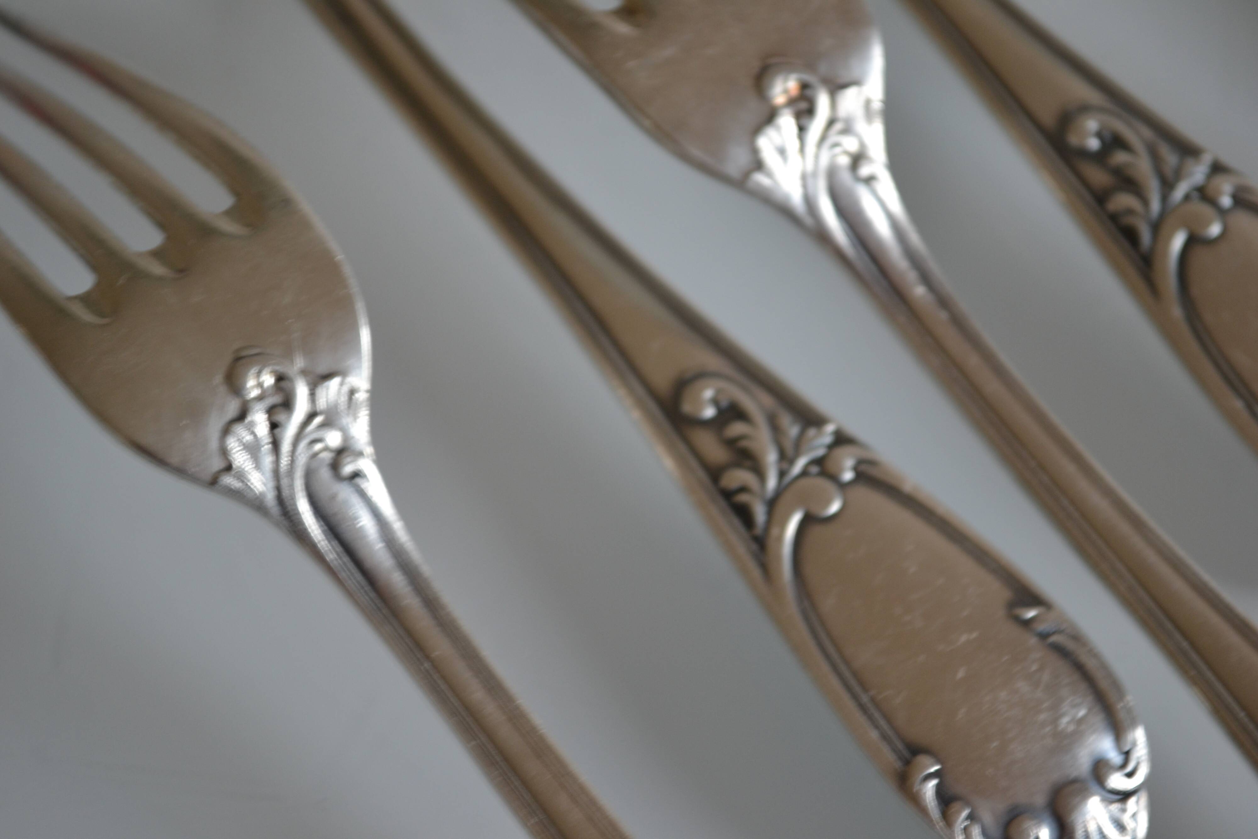 10 Frionnet François silver-plated table forks