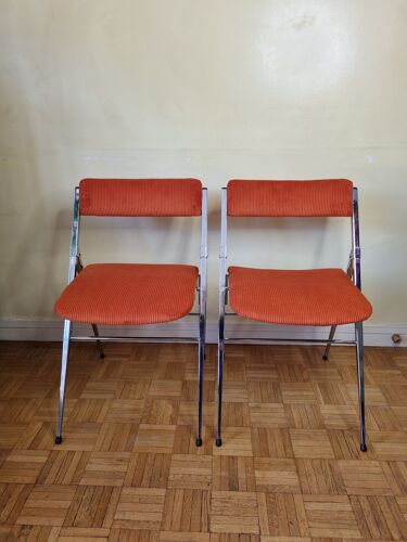 Paire de chaises pliantes vintage en acier chromé années 70, restaurées