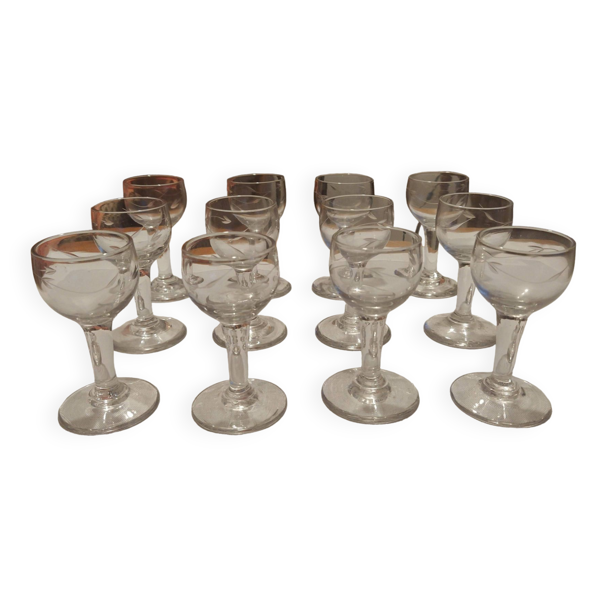 Set of 12 liquor glasses