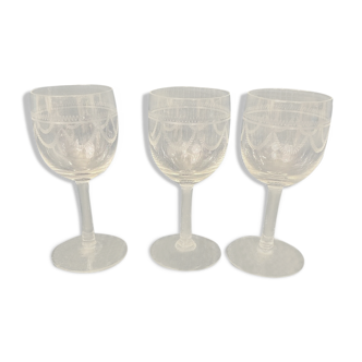 Lot of 3 glasses Louis style