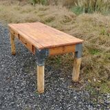 Farm table