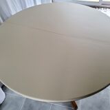 Expandable Roundtable