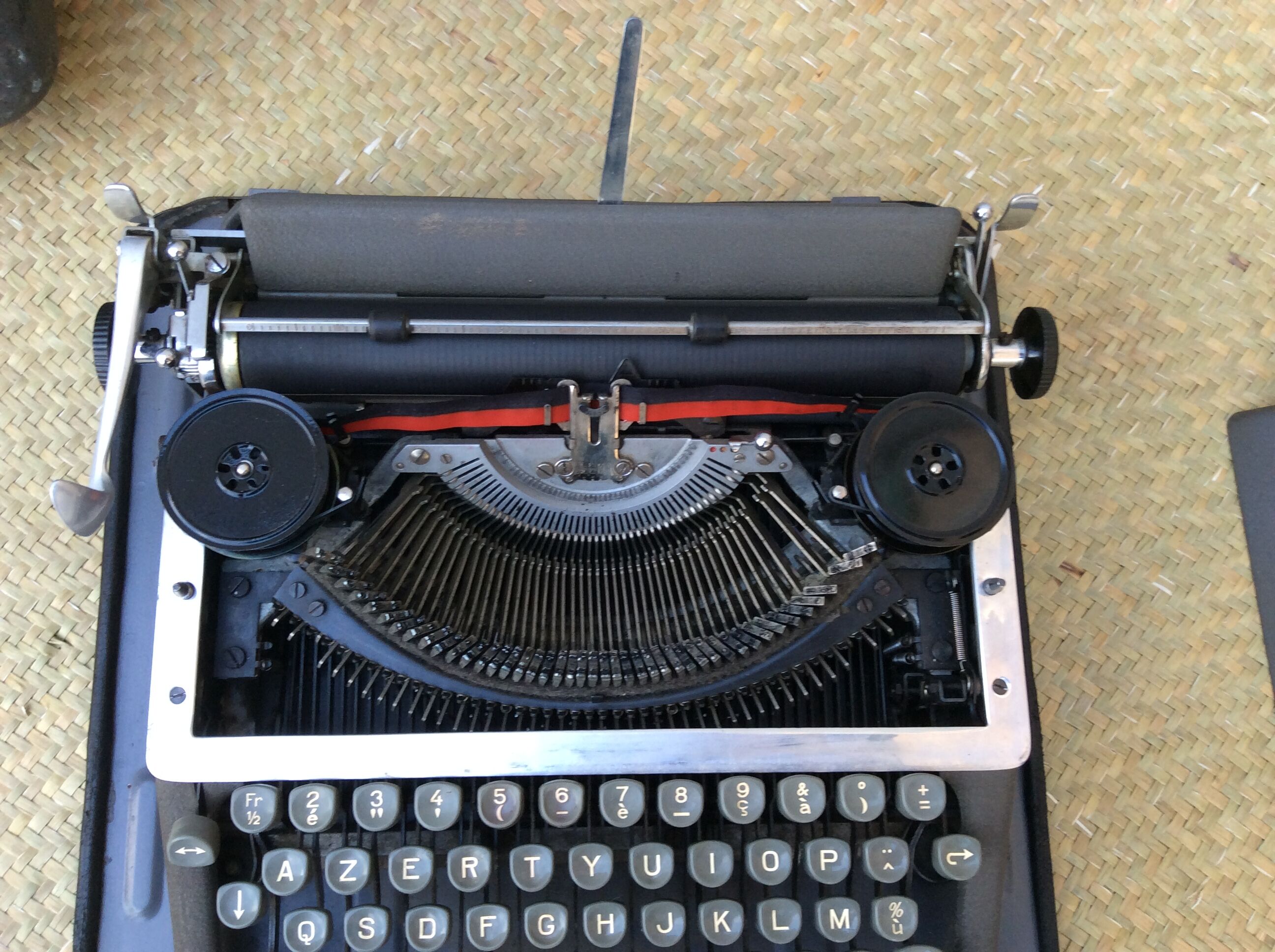 Typewriter Japy years 50-60