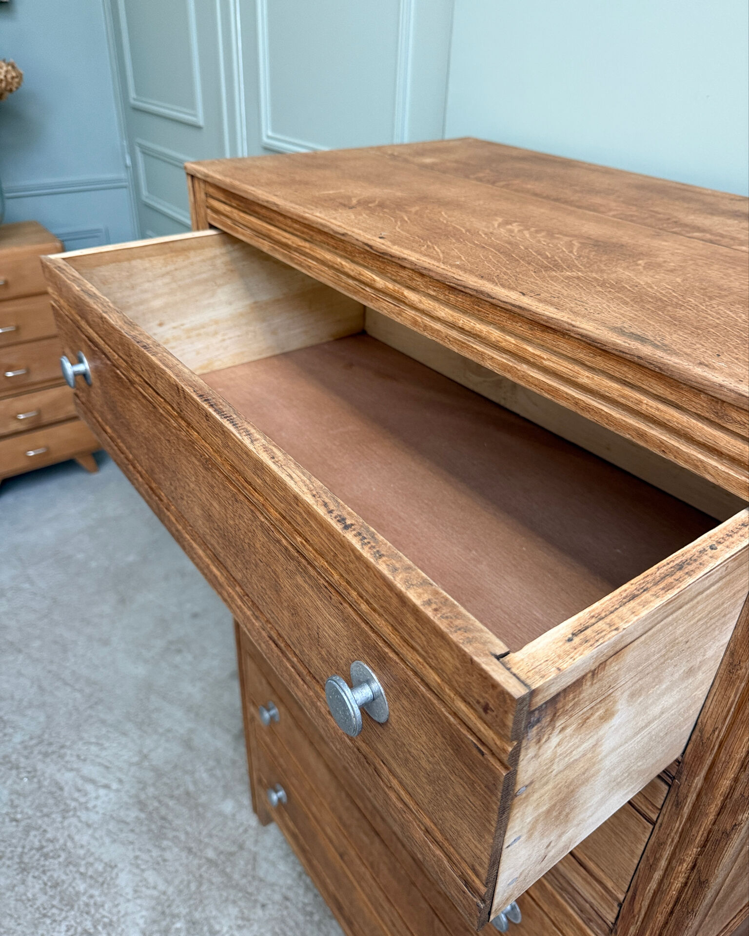Large Art Deco oak chest of drawers (renovated)