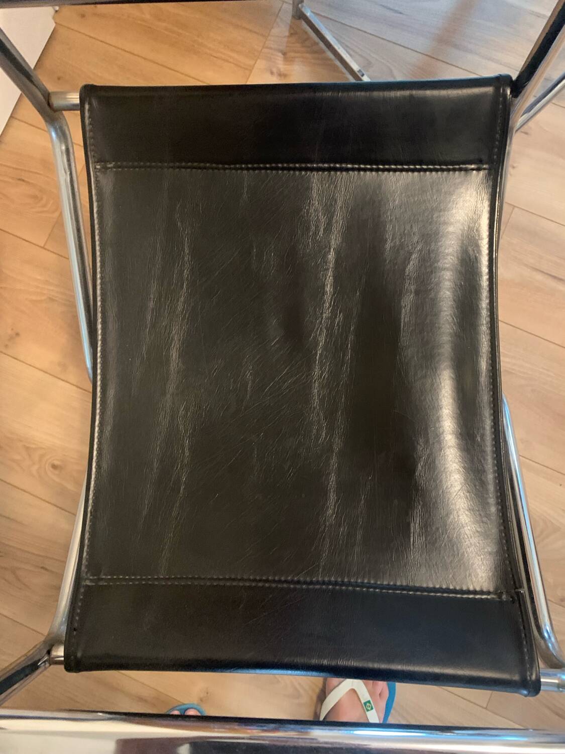2 vintage armchairs