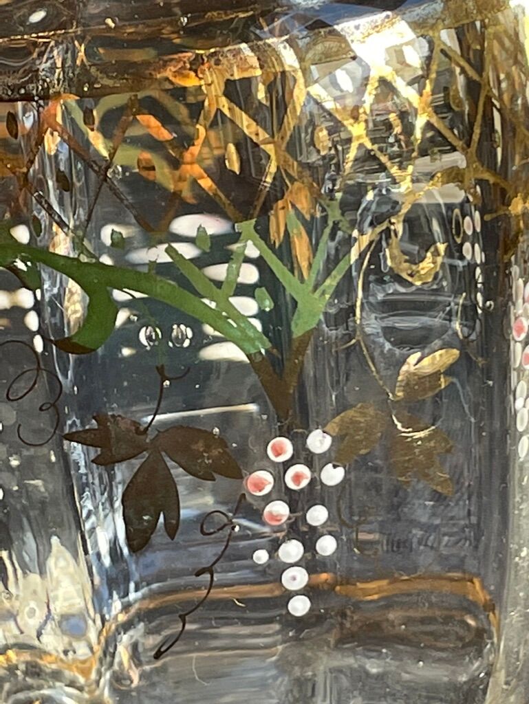 Covered pot called biscuitier