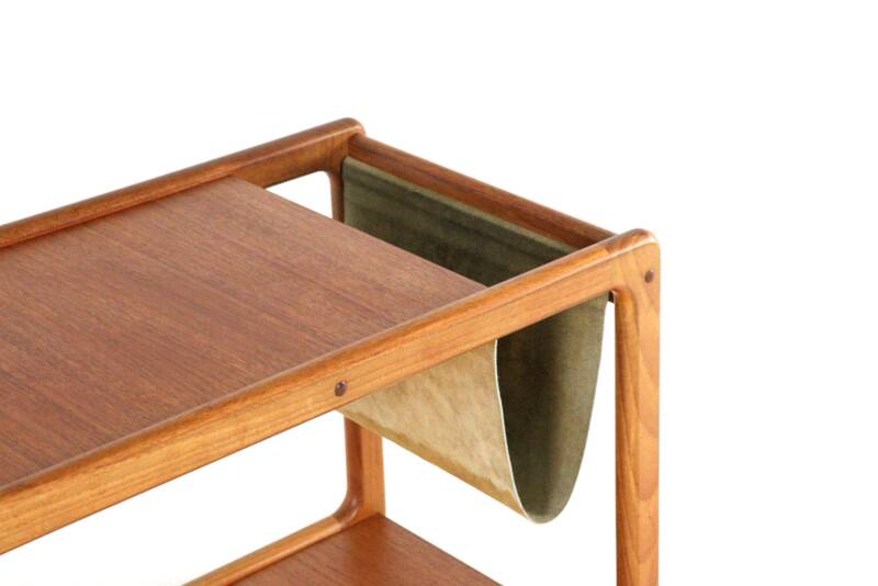 Vildbjerg Møbelfabrik trolley with magazine holder