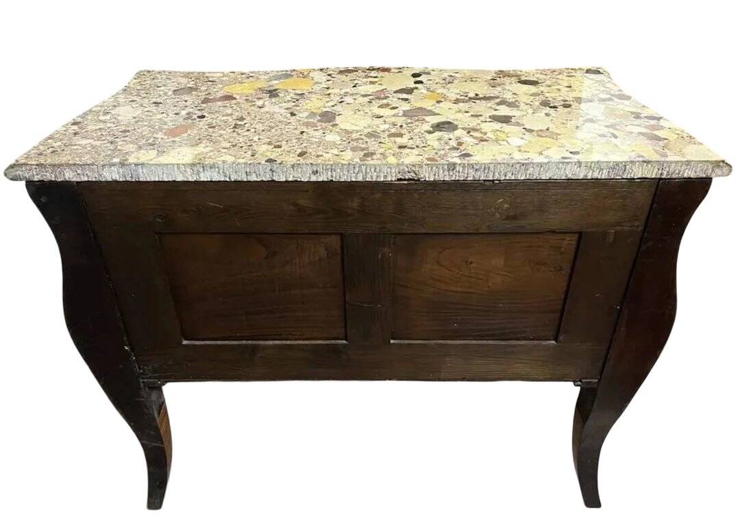 Commode sauteuse galbée style Louis XV estampillée en marqueterie