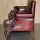 Canapé Chesterfield victorien en cuir avec têtes de lion sculptées