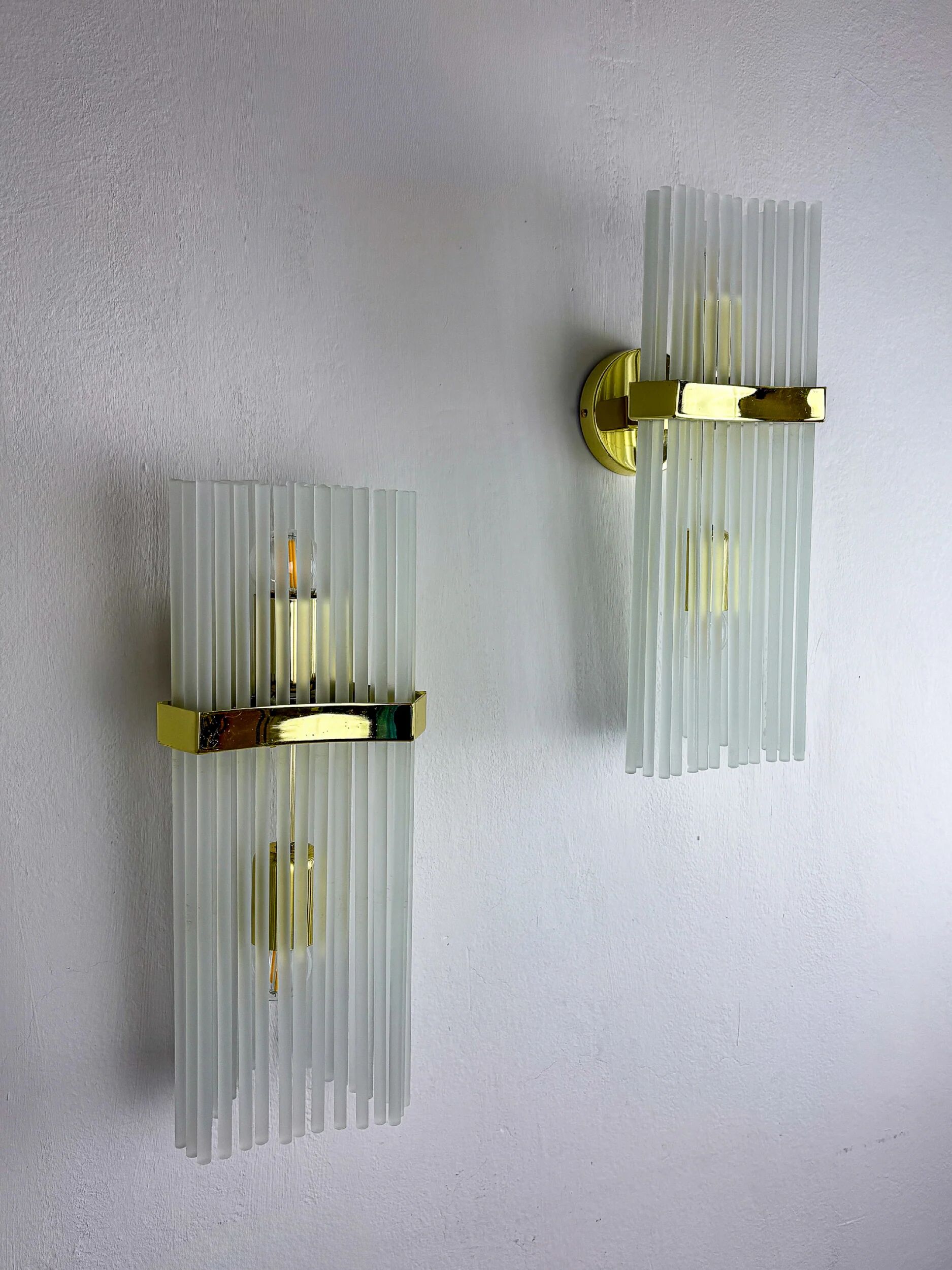 Pair of wall lights from Sciolari for Lightolier, circa 1970, Italy