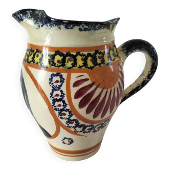 Breton pitcher Henriot Quimper Breton decoration no. 139 circa 1925-1935