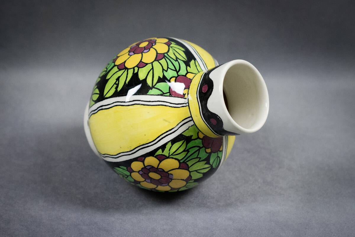 C. CATTEAU - Boch Keramis La Louvière - Art Deco Vase from the 1930s