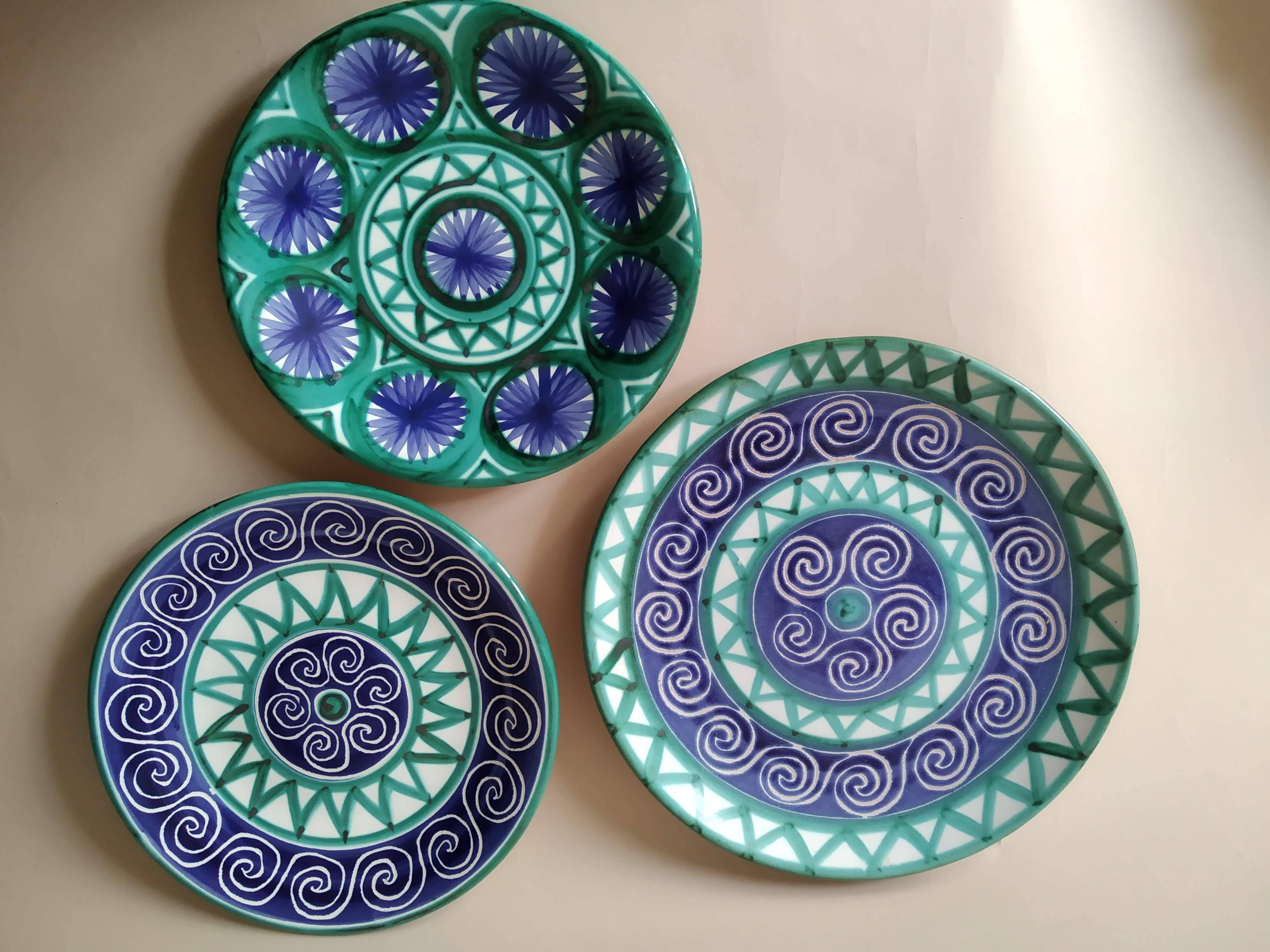 Large vintage Robert Picault Vallauris dish presentation plate