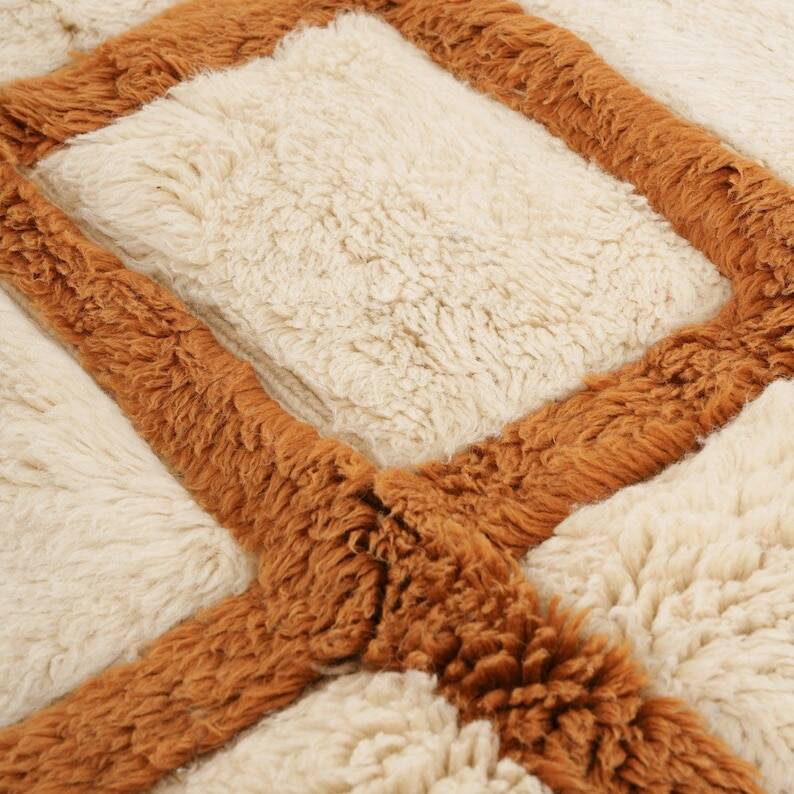 Unique Berber rug in wool 200cm x 250cm