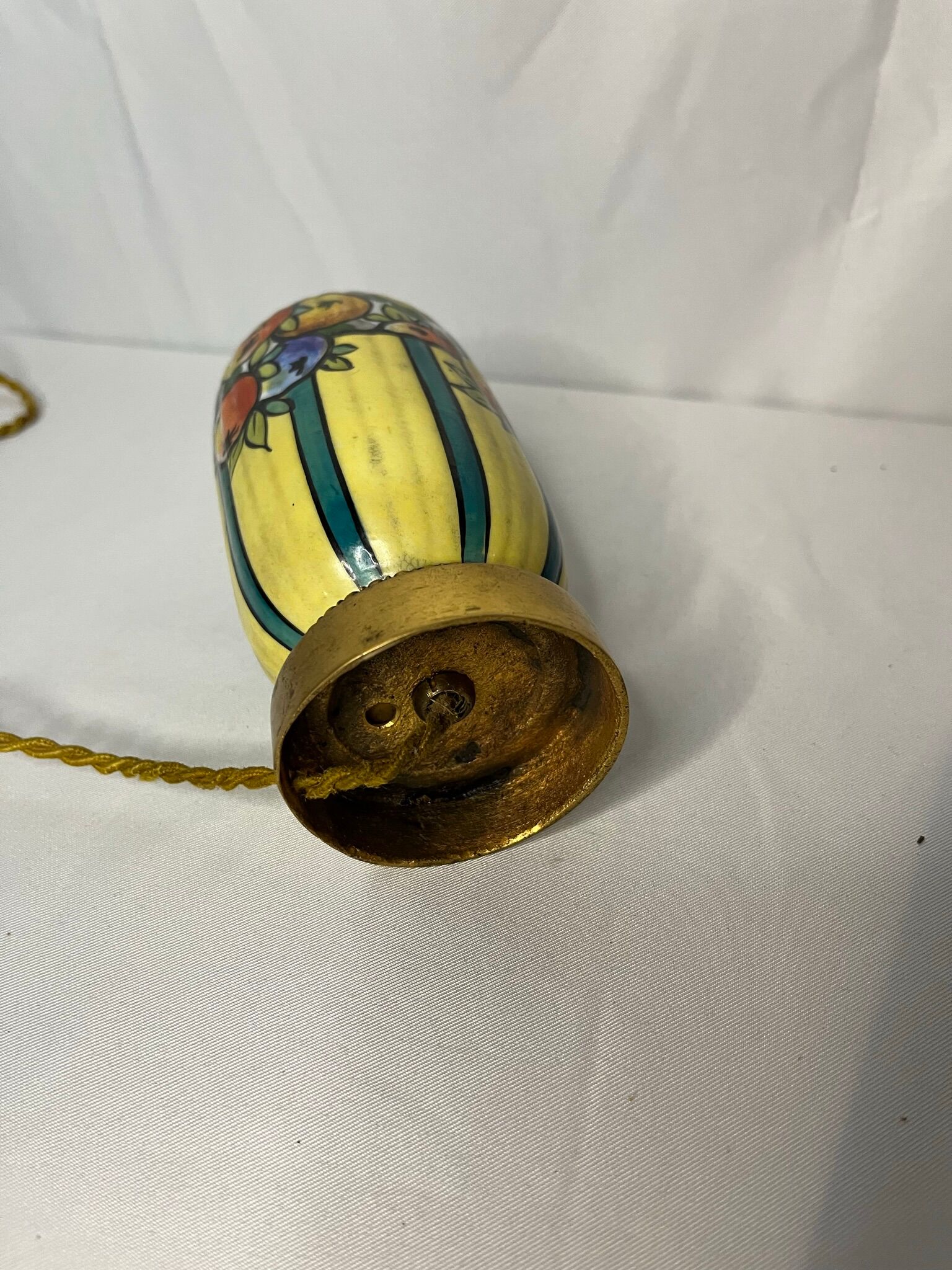 Porcelain lamp