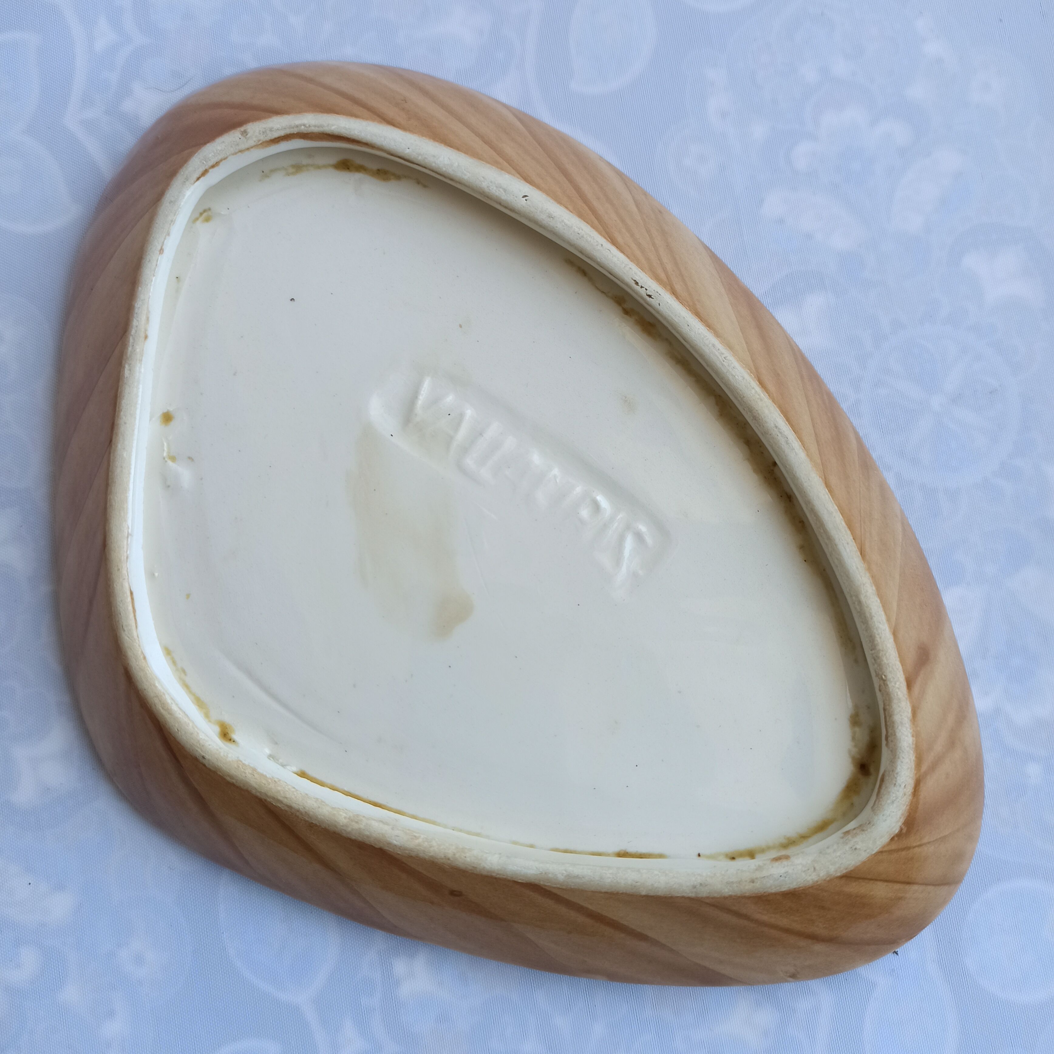 Fake wood dish Vallauris vintage