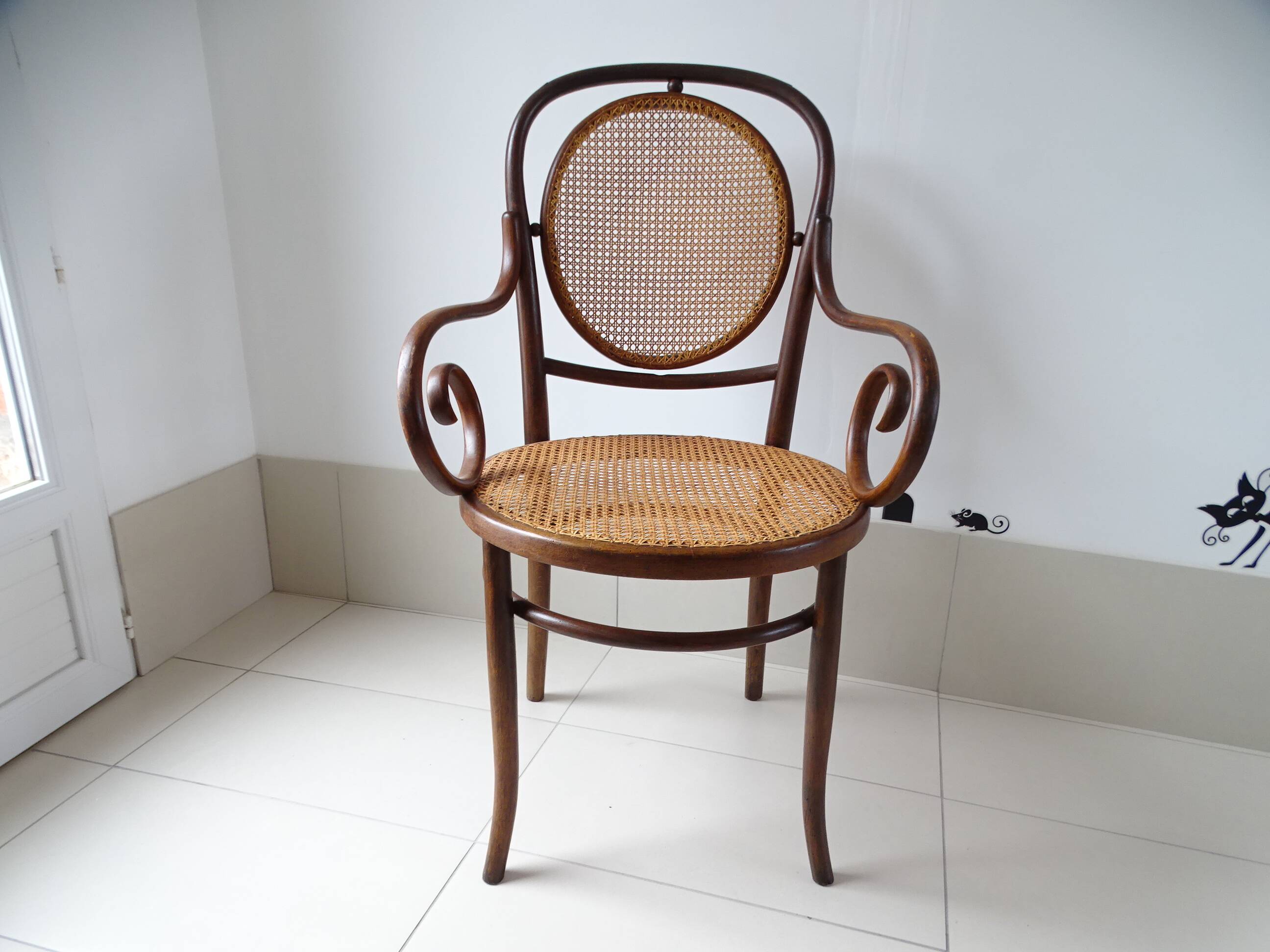 Fauteuil Fischel assise et dossier canné bois courbé