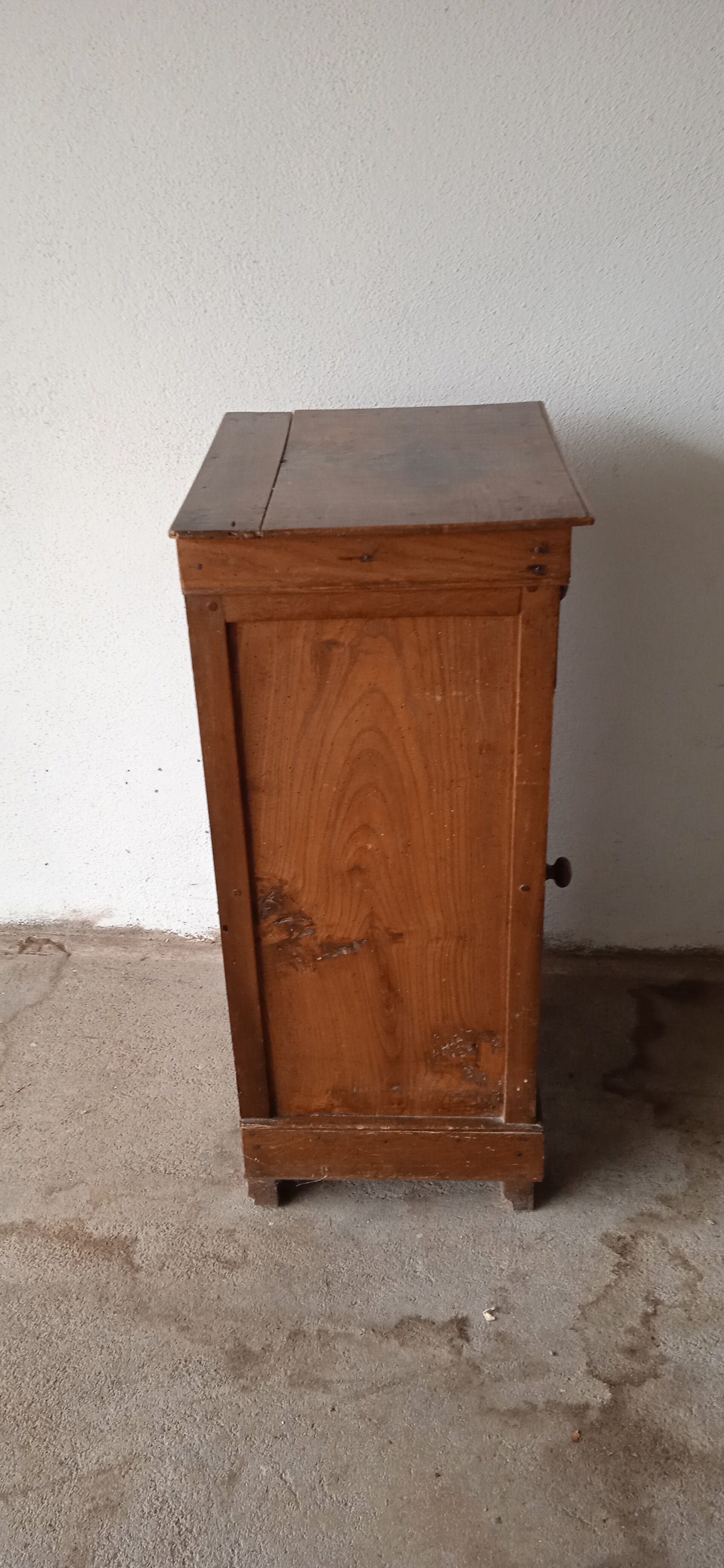 Table de chevet
