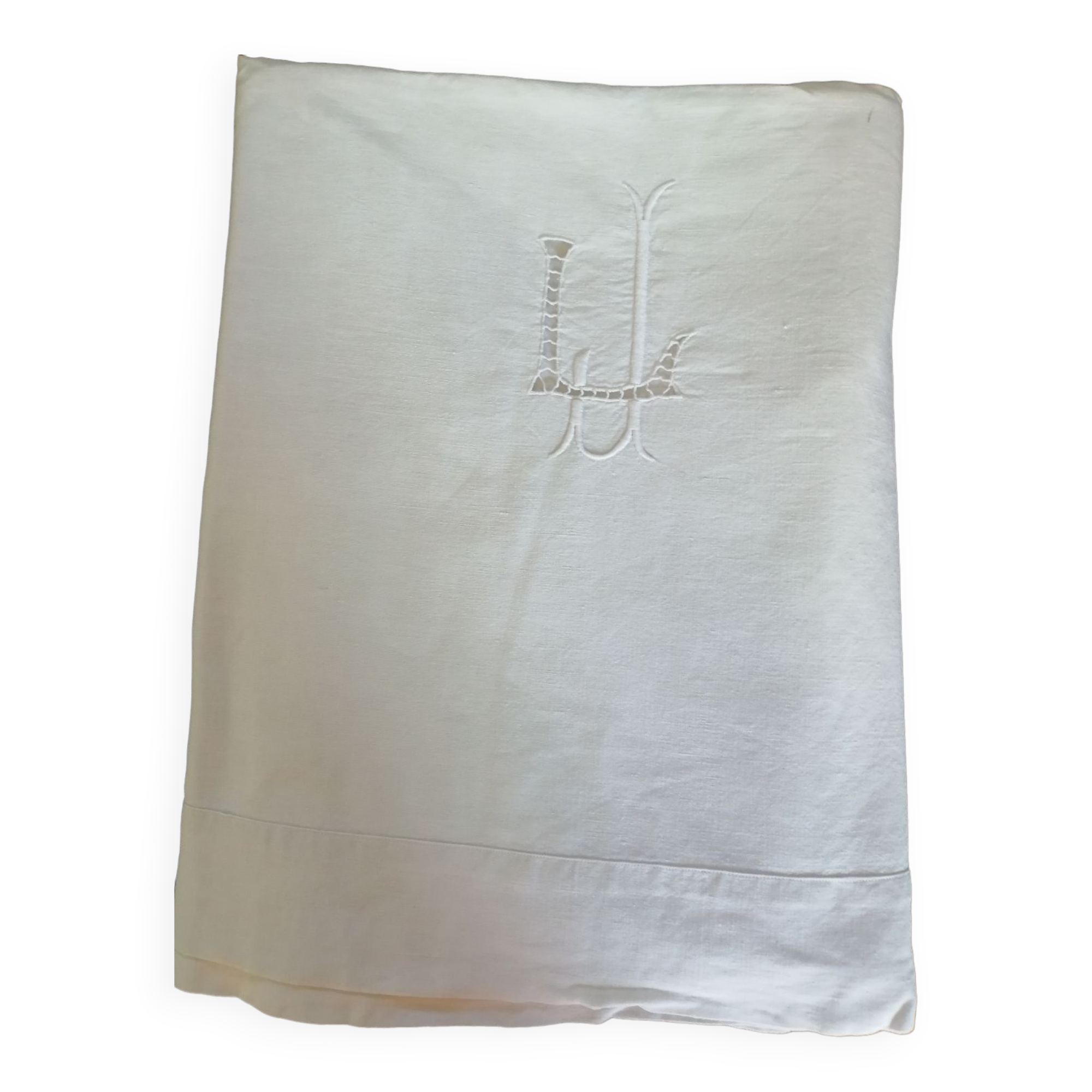 Linen cloth with monogram.