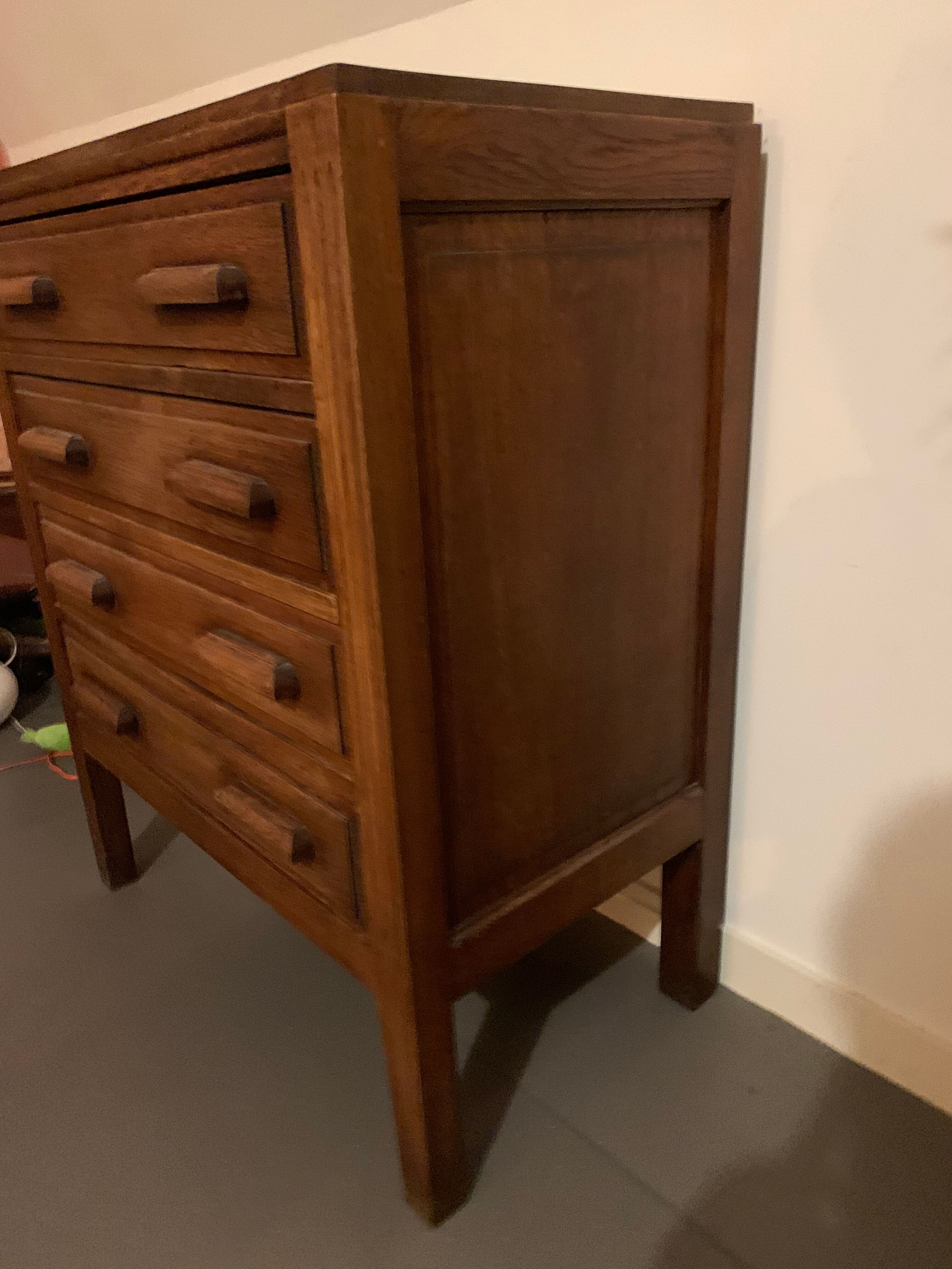 Vintage wooden chest of drawers