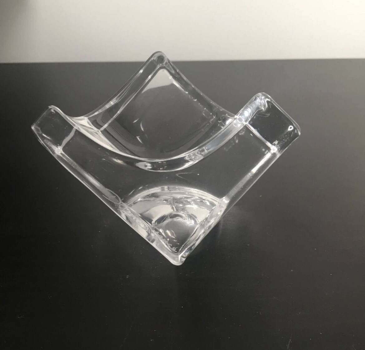 Beau cendrier cristal daum de la cubic collection