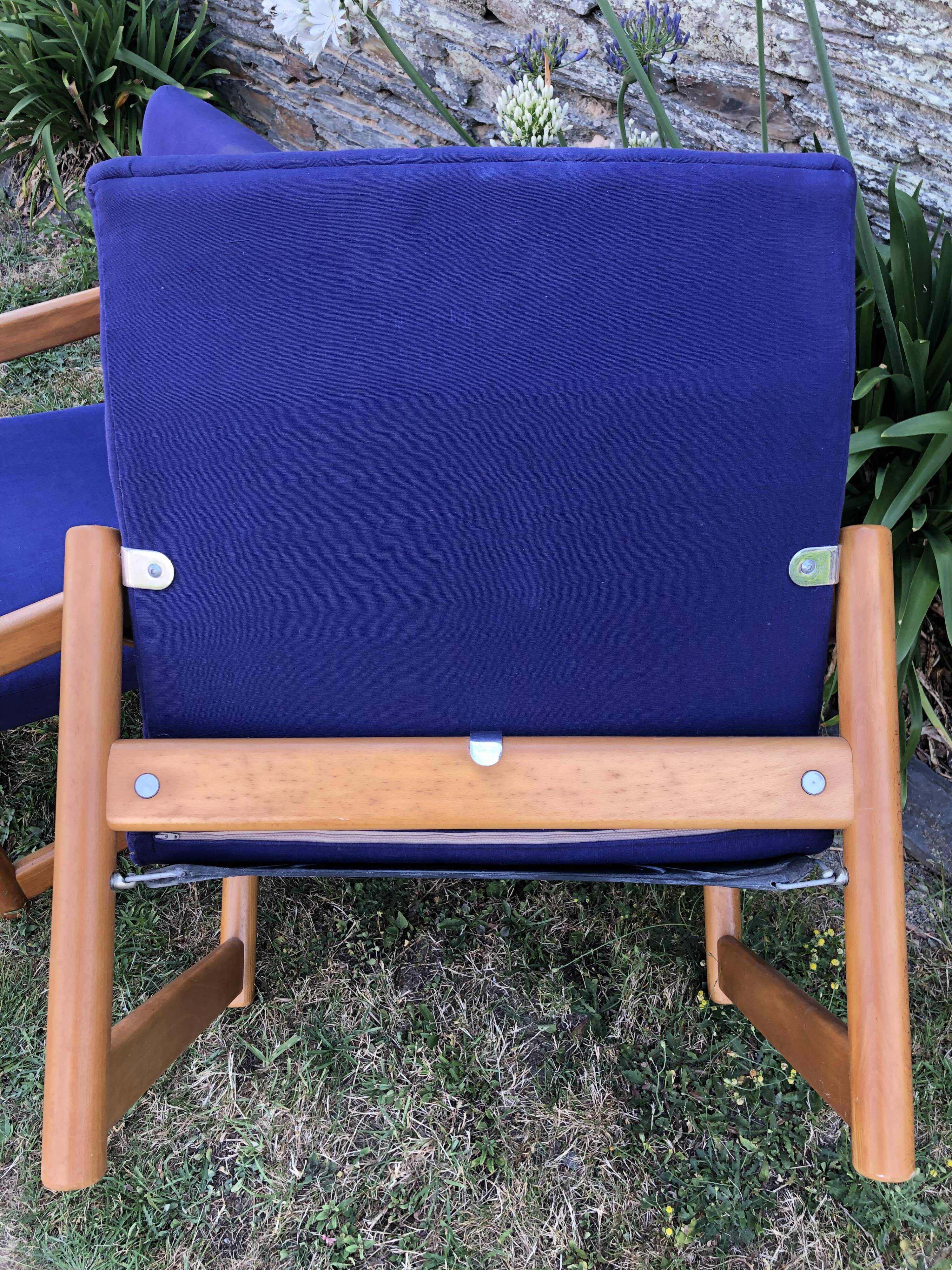 Duo de fauteuils vintage en hêtre lupton morton de john morton