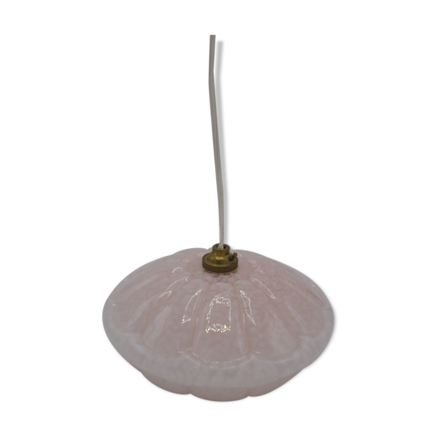 Pale pink suspension