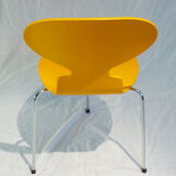 Chair model 3100 "Ant Chair" by Arne Jacobsen