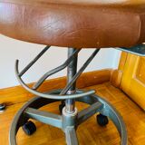 Chaise pivotante