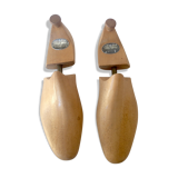Pair of shoe trees Weston wooden