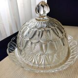 Cloche à fromage sur son plateau en verre pressé moulé