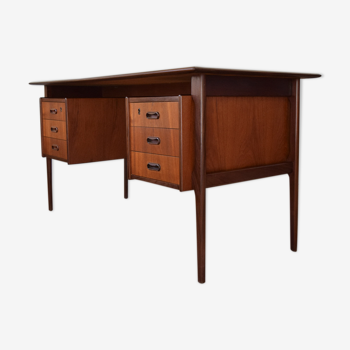 Mid-Century Danish Executive Teak Floating Desk, 1960s.