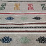 Hand-woven Berber kilim carpet 60x95cm
