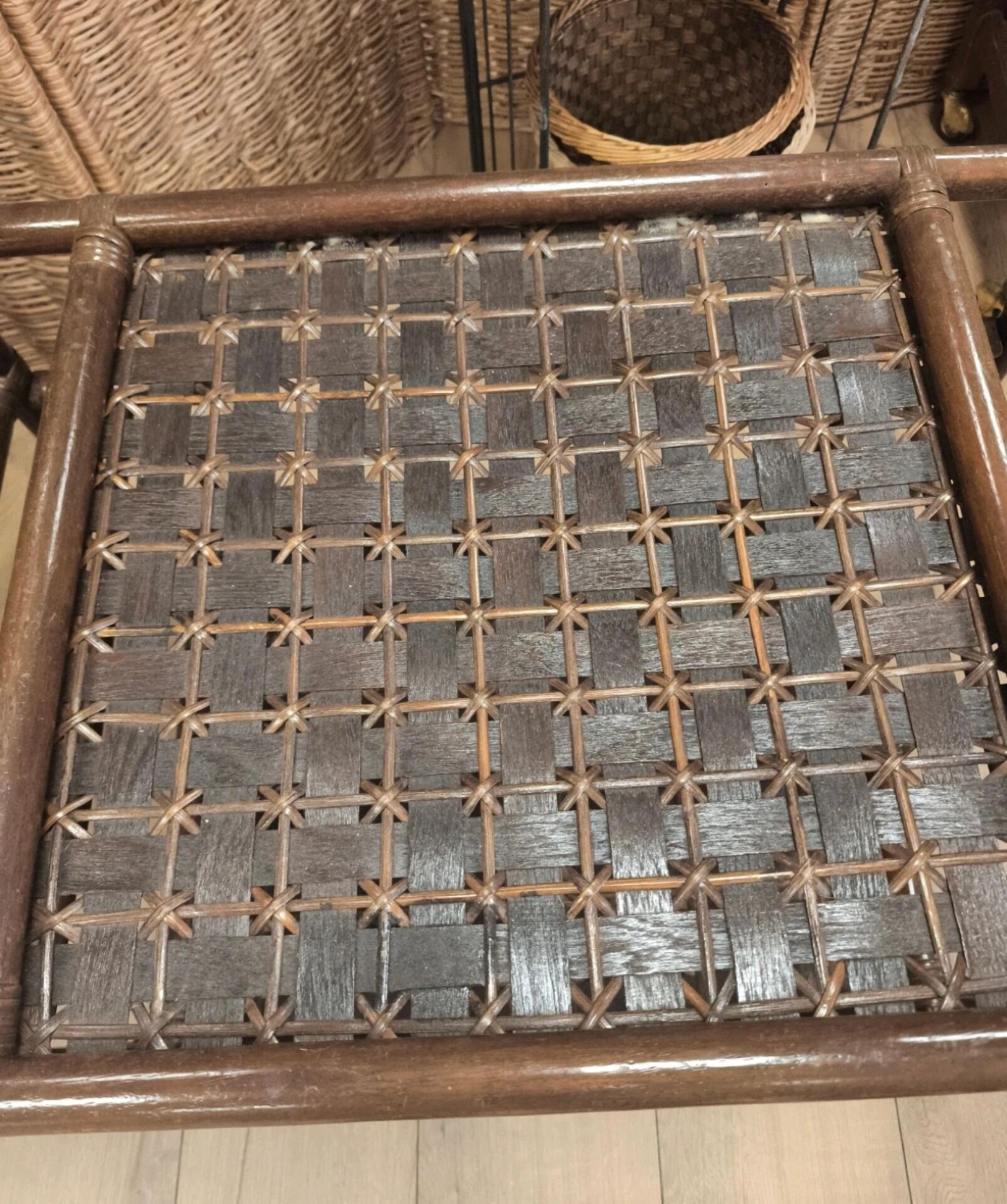 Rattan dessert table