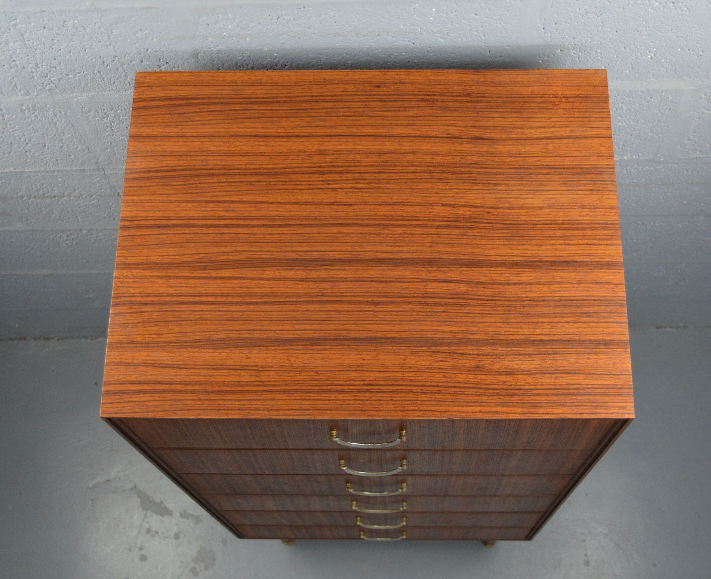 Mid century vintage chest of drawers