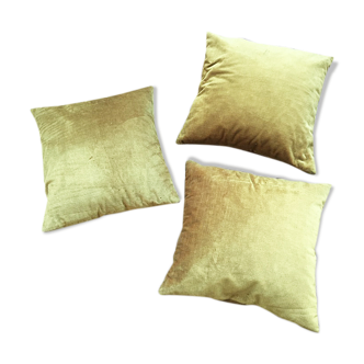 Lot of 3 yellow velvet cushions