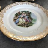Lot of 8 plates plates pasta and enamels of limoges, decoration of gallant scenes 24.5 cm
