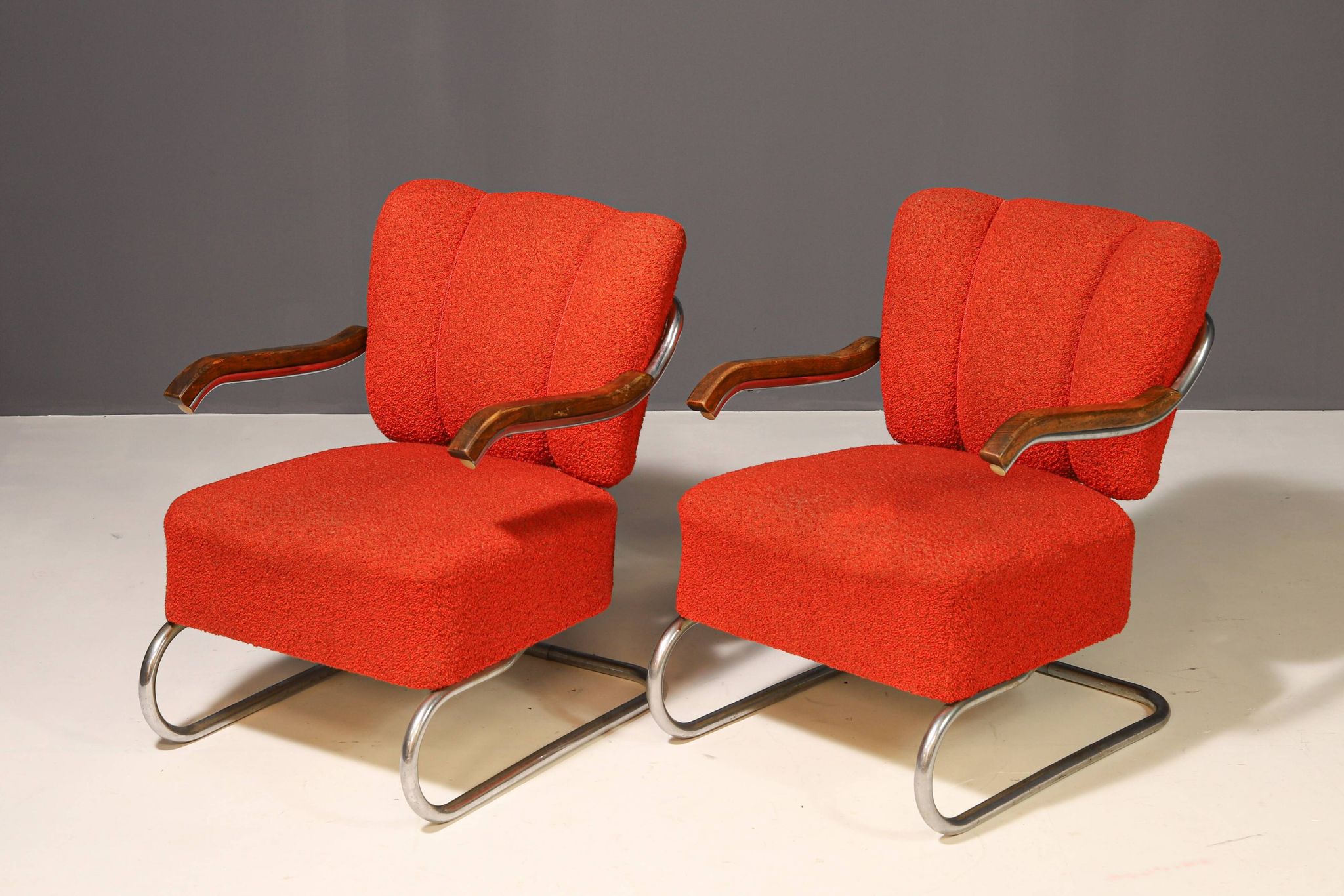 Pair of Bauhaus cantilever armchairs | Thonet, 1930s