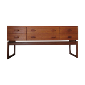R.Bennett's dresser 1960