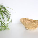 Oval wicker basket, vintage