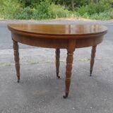 Walnut half moon console table time 1840 foot Jacob