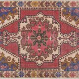 Vintage Turkish rug from Oushak, hand-woven 143 x 216 cm