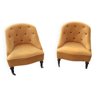 Set of 2 toad chairs