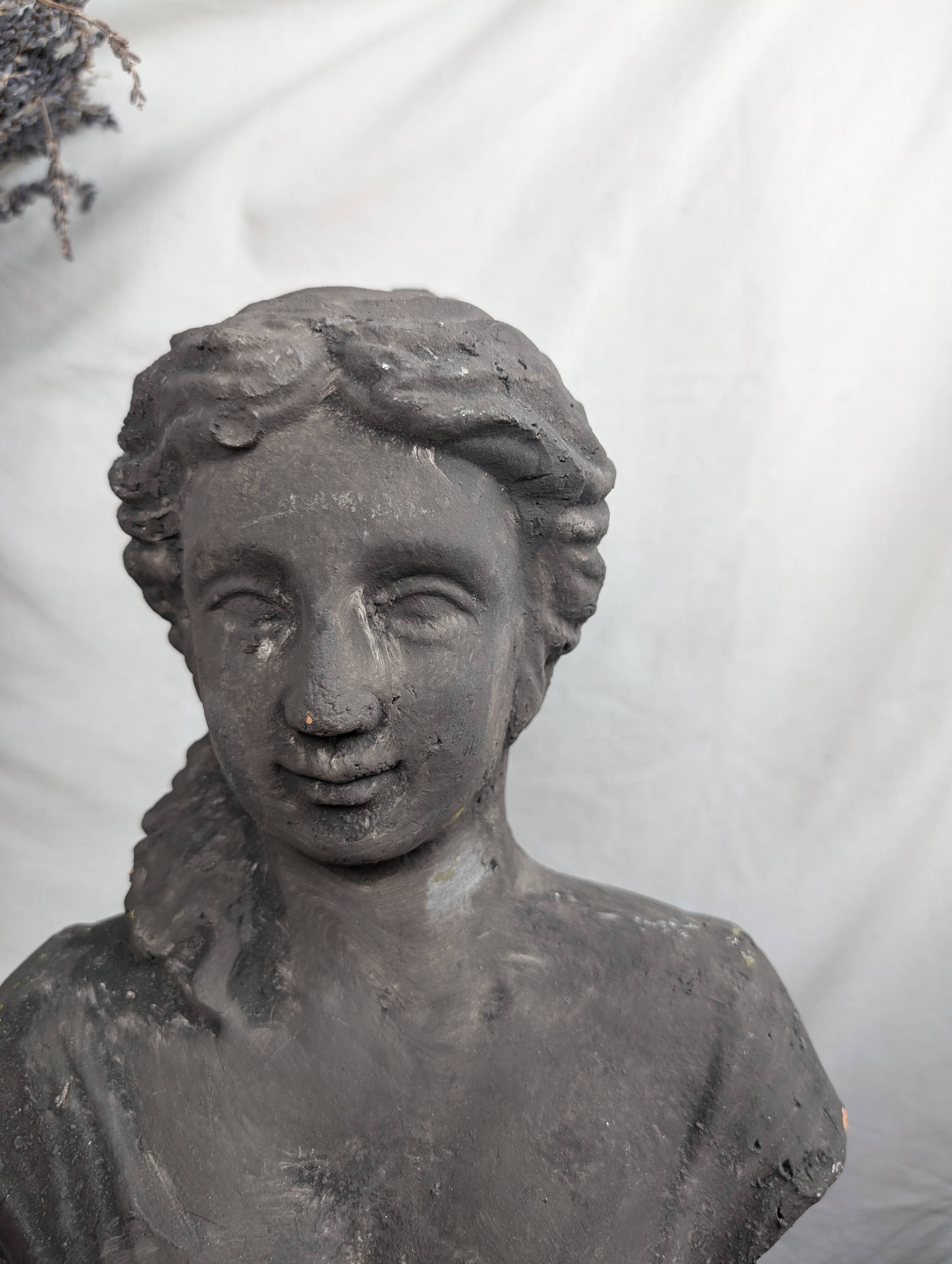 Buste de Femme Aristocrate en Terre cuite Gris Foncé, Shabby Chic Vintage