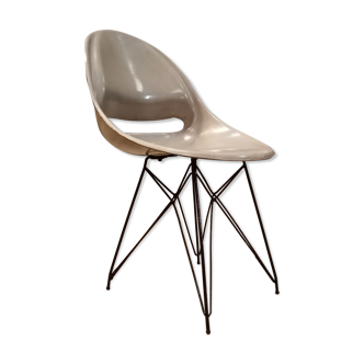 Chaise grise par Miroslav Navràtil édition Vertex 1959