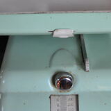 Household scale in water green metal Perca 50s