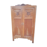 Vintage parisian wardrobe