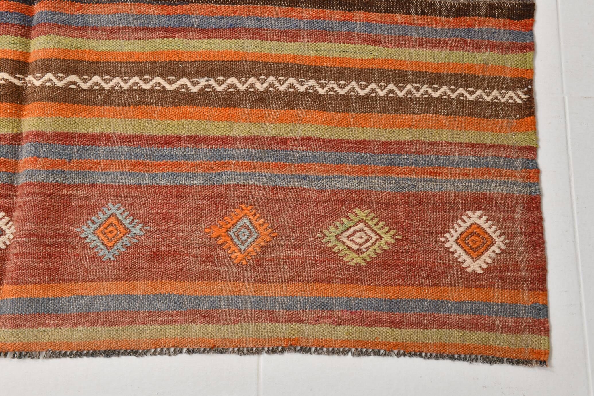 5x7 Tile Red & Grey Kilim Rug, Handwoven Vintage Kilim Rug, 140x221Cm