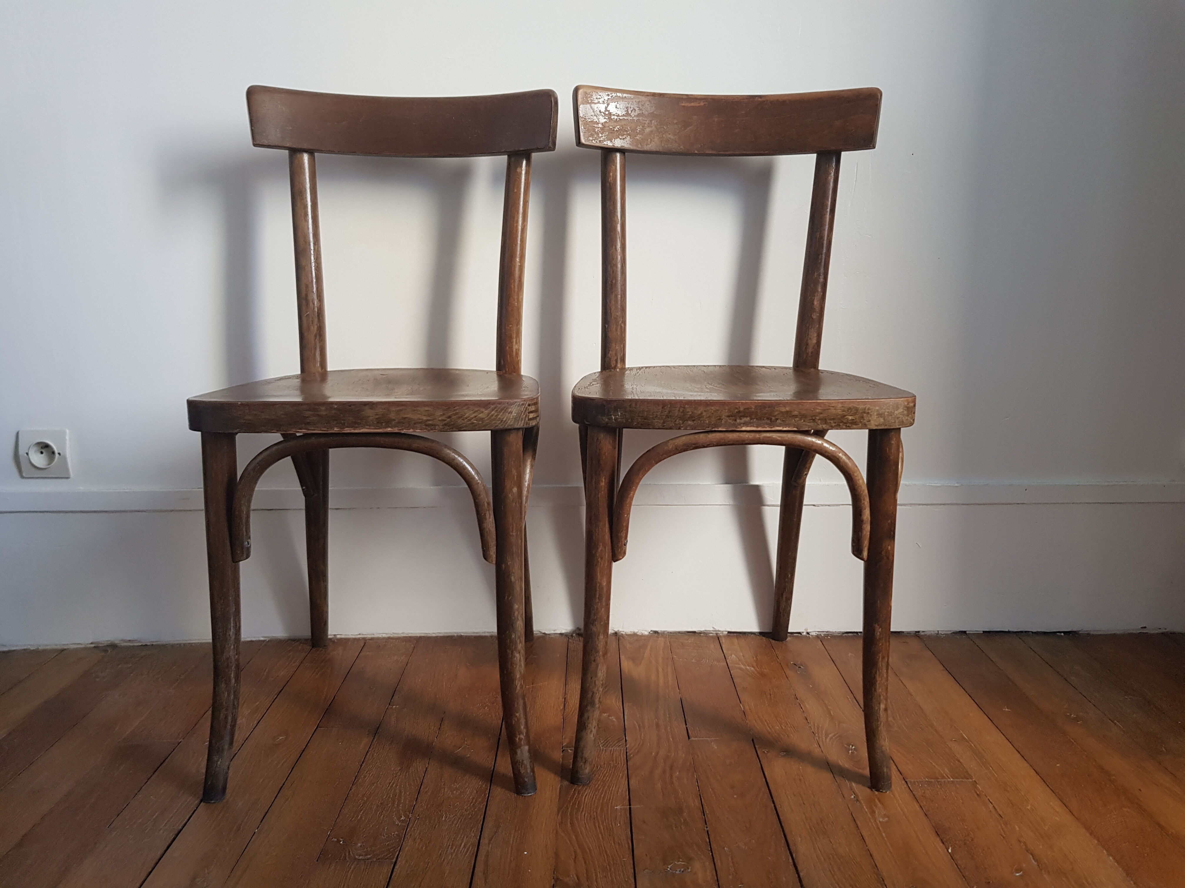 Set of 5 chairs